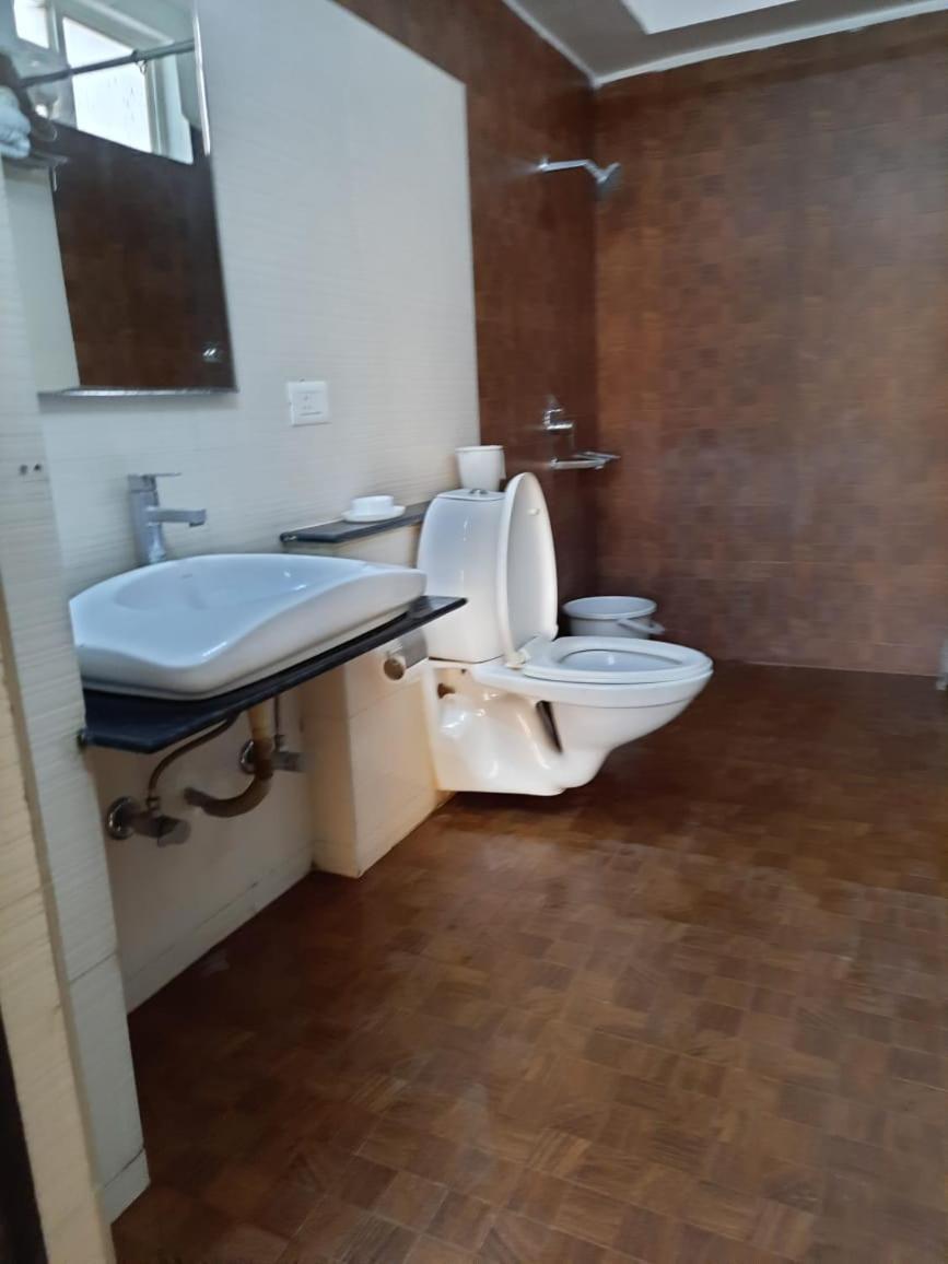 Hotel Grand Suites Indore Zewnętrze zdjęcie